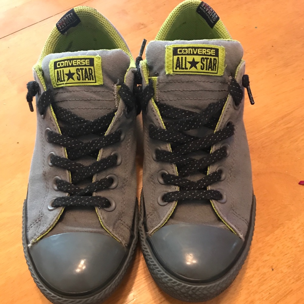 Converse All-star Low tops, slip ons!  Size 6